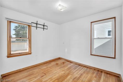 30213 Robert Street Wickliffe OH 44092