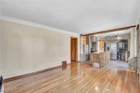 30213 Robert Street Wickliffe OH 44092