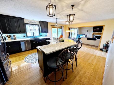 25137 Crosstie Trail Columbia Station OH 44028