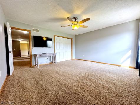 25137 Crosstie Trail Columbia Station OH 44028