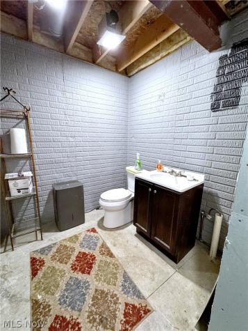25137 Crosstie Trail Columbia Station OH 44028