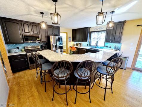 25137 Crosstie Trail Columbia Station OH 44028