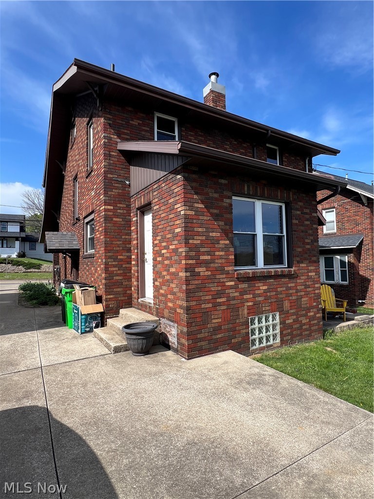 226 Dover Road NE Sugarcreek OH 44681
