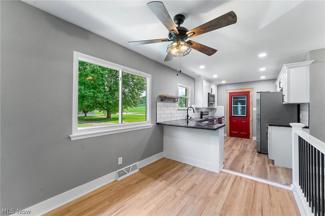 2435 Canfield Road Youngstown OH 44511