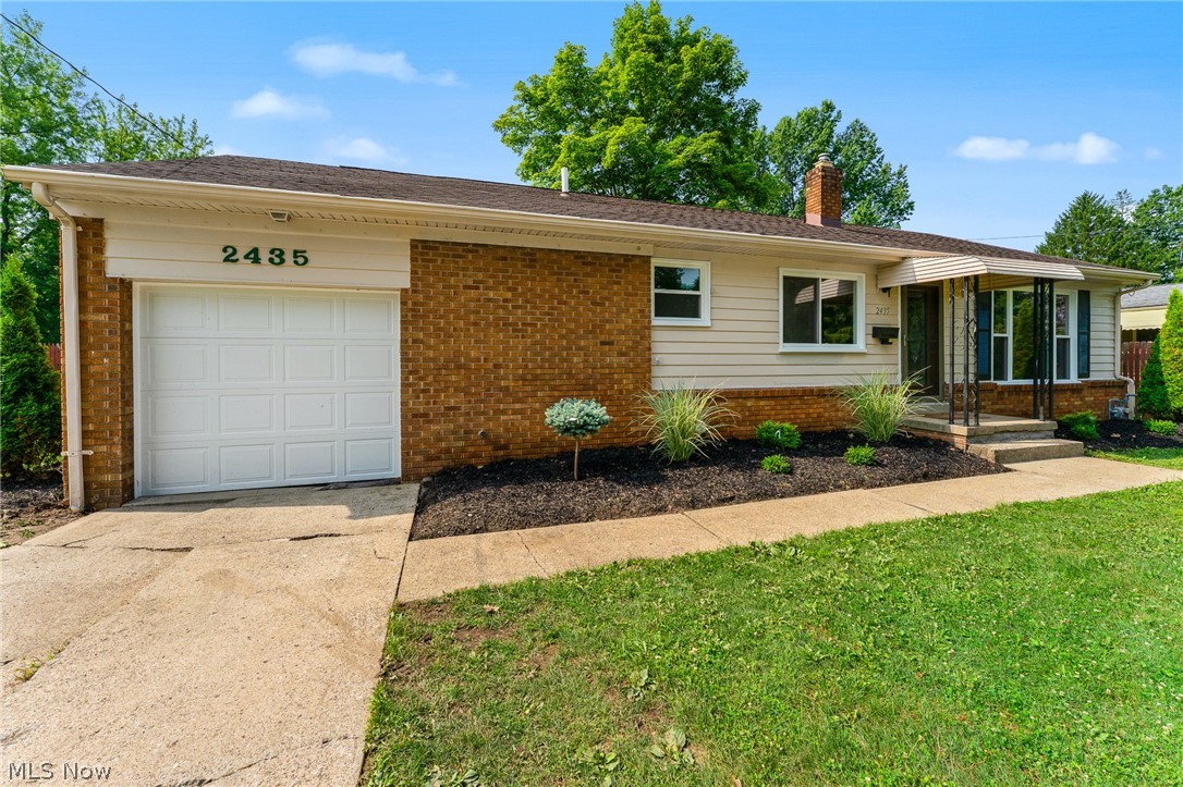 2435 Canfield Road Youngstown OH 44511