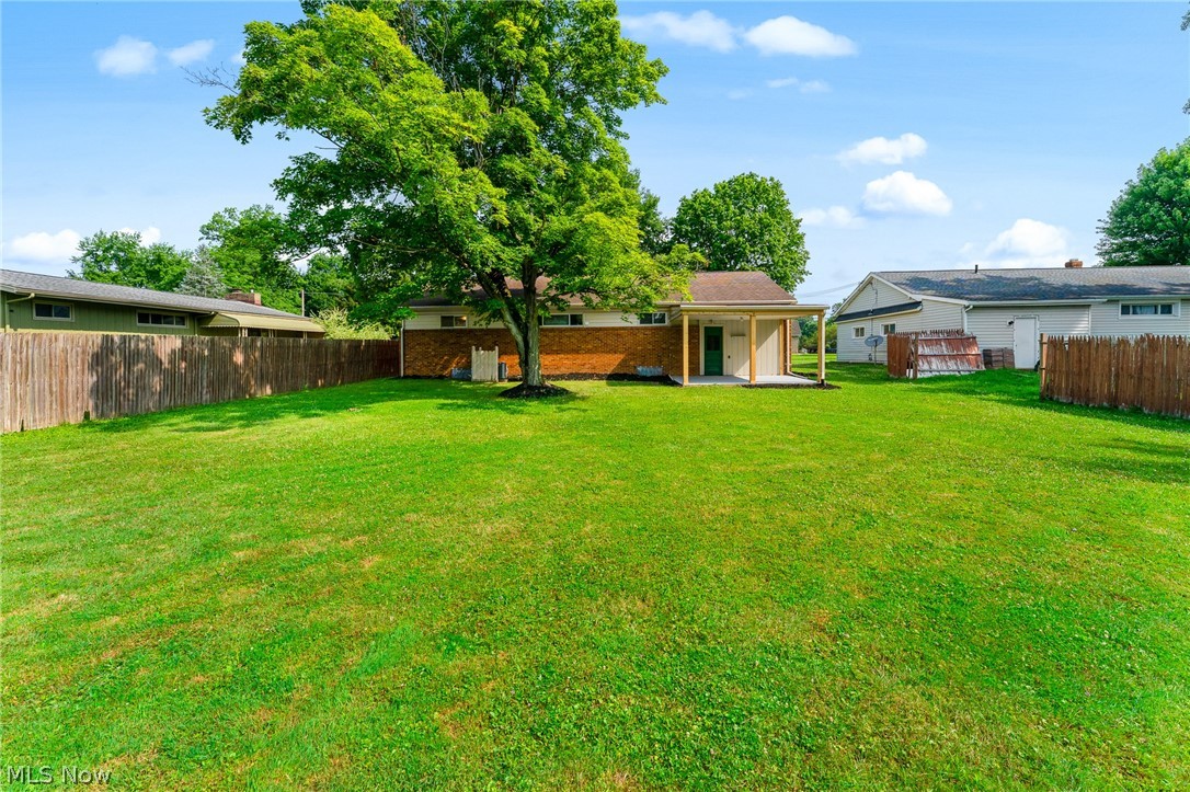 2435 Canfield Road Youngstown OH 44511