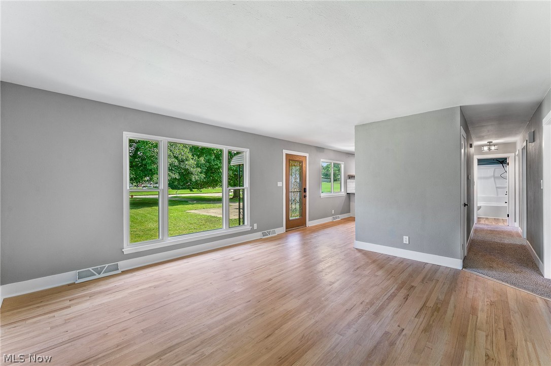 2435 Canfield Road Youngstown OH 44511
