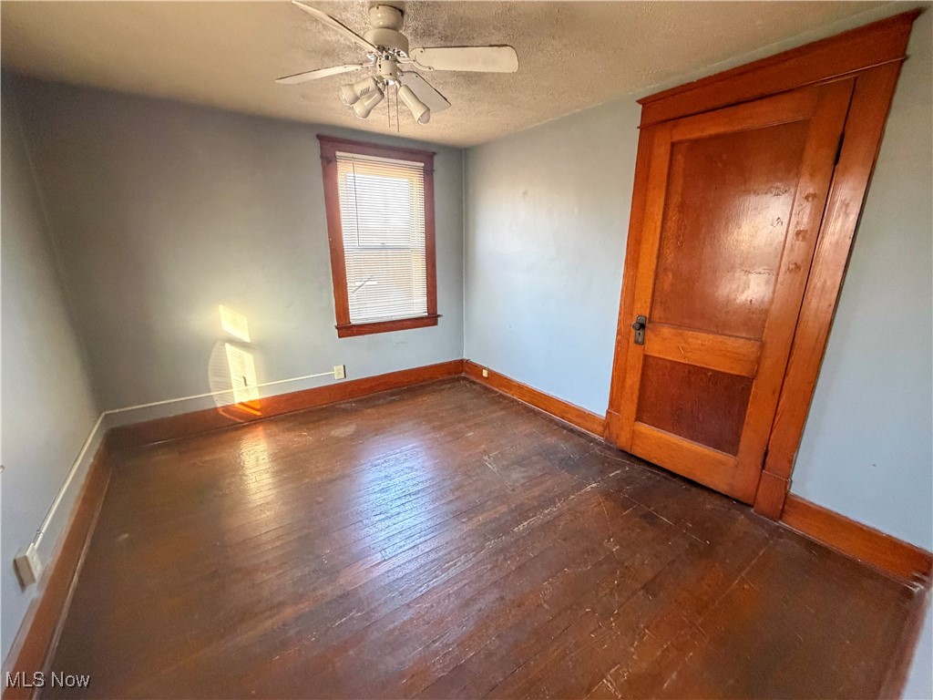 2426 Shirley Road Youngstown OH 44502