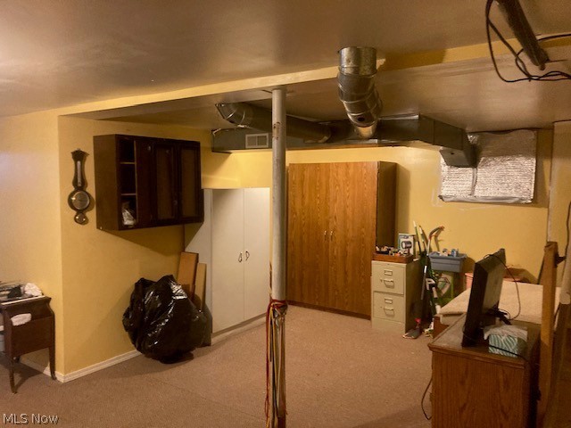 3902 Niles Carver Mineral Ridge OH 44440