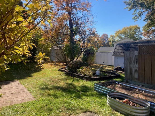 3902 Niles Carver Mineral Ridge OH 44440