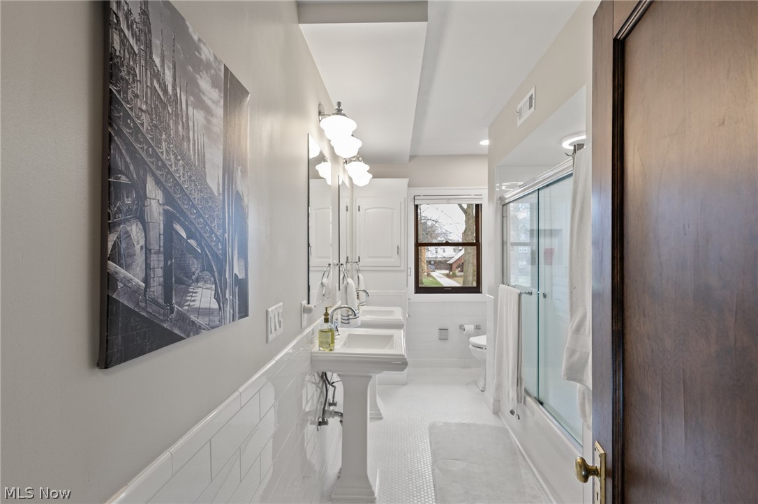 2847 Berkshire Road Cleveland Heights OH 44118