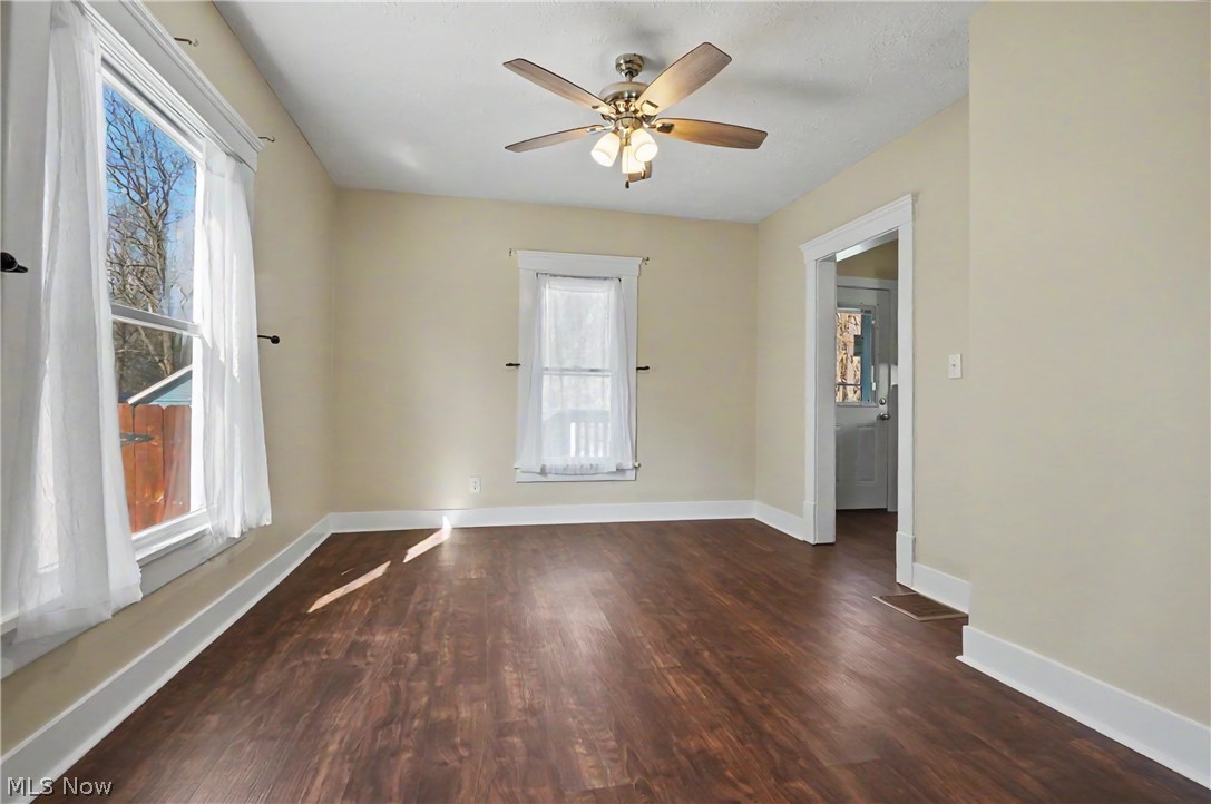 519 Day Street Ravenna OH 44266