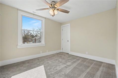 519 Day Street Ravenna OH 44266