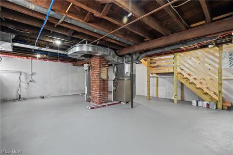 519 Day Street Ravenna OH 44266