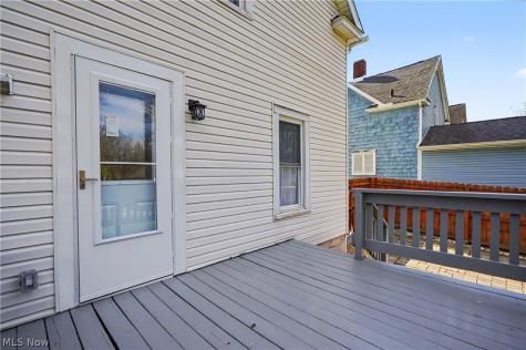 519 Day Street Ravenna OH 44266