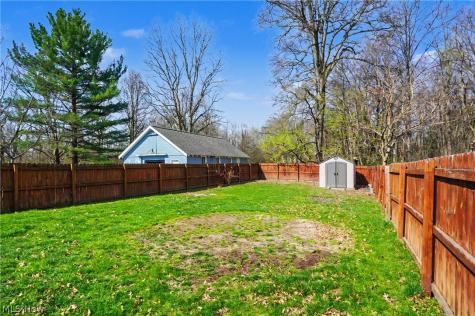 519 Day Street Ravenna OH 44266