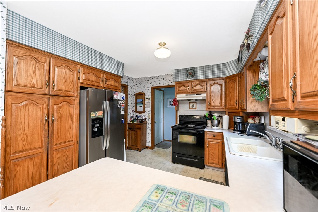 4429 Deerfield Avenue NW North Lawrence OH 44666