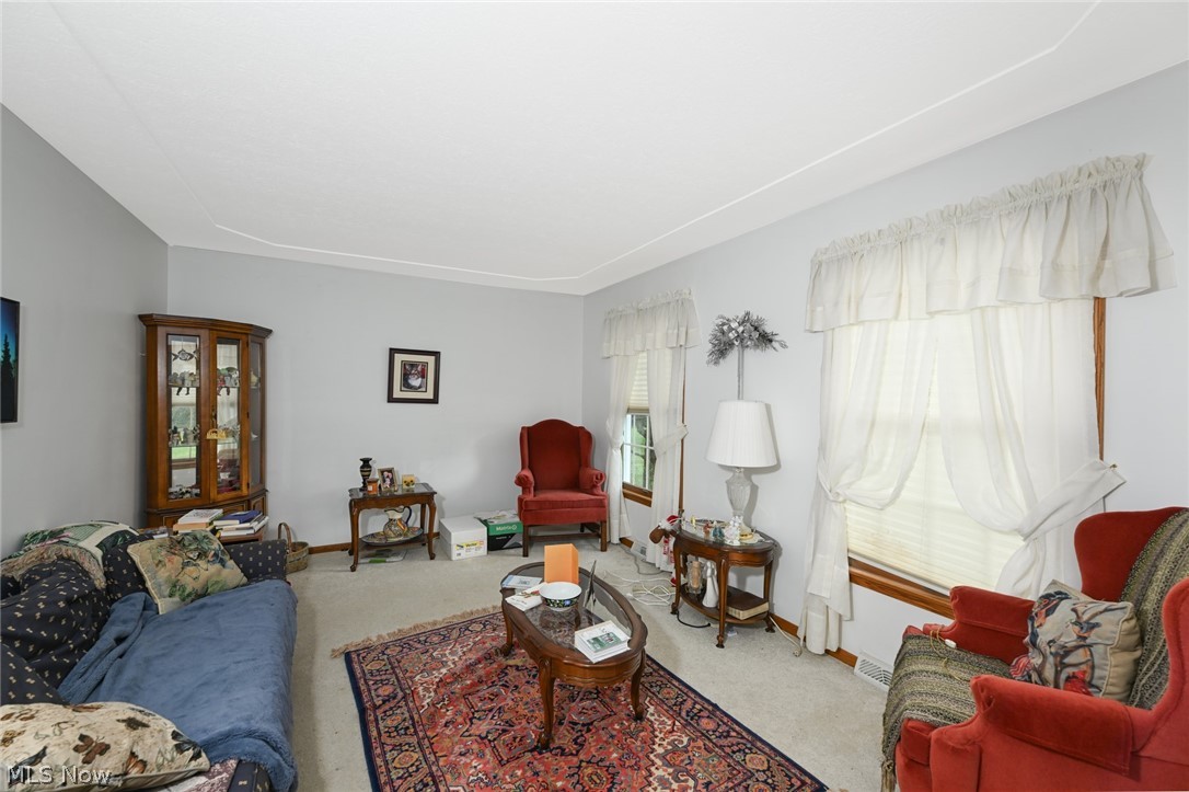 4429 Deerfield Avenue NW North Lawrence OH 44666