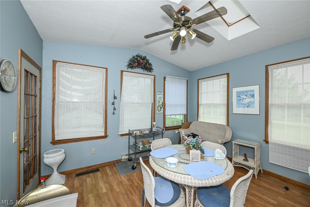 4429 Deerfield Avenue NW North Lawrence OH 44666