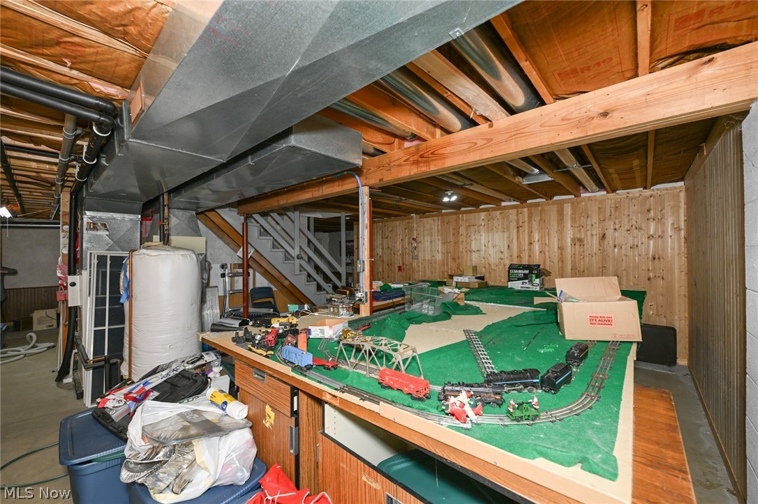 4429 Deerfield Avenue NW North Lawrence OH 44666