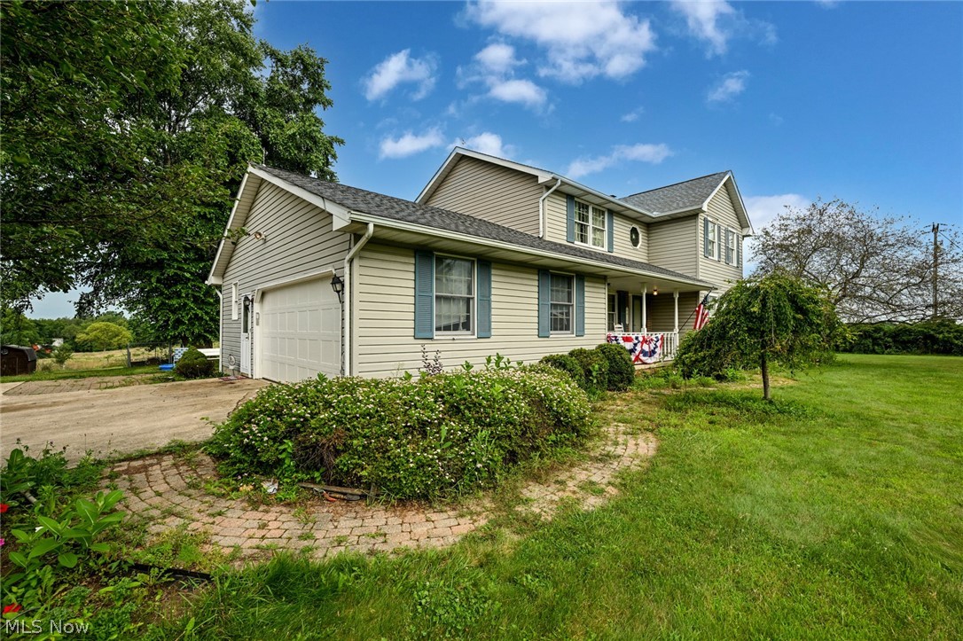 4429 Deerfield Avenue NW North Lawrence OH 44666