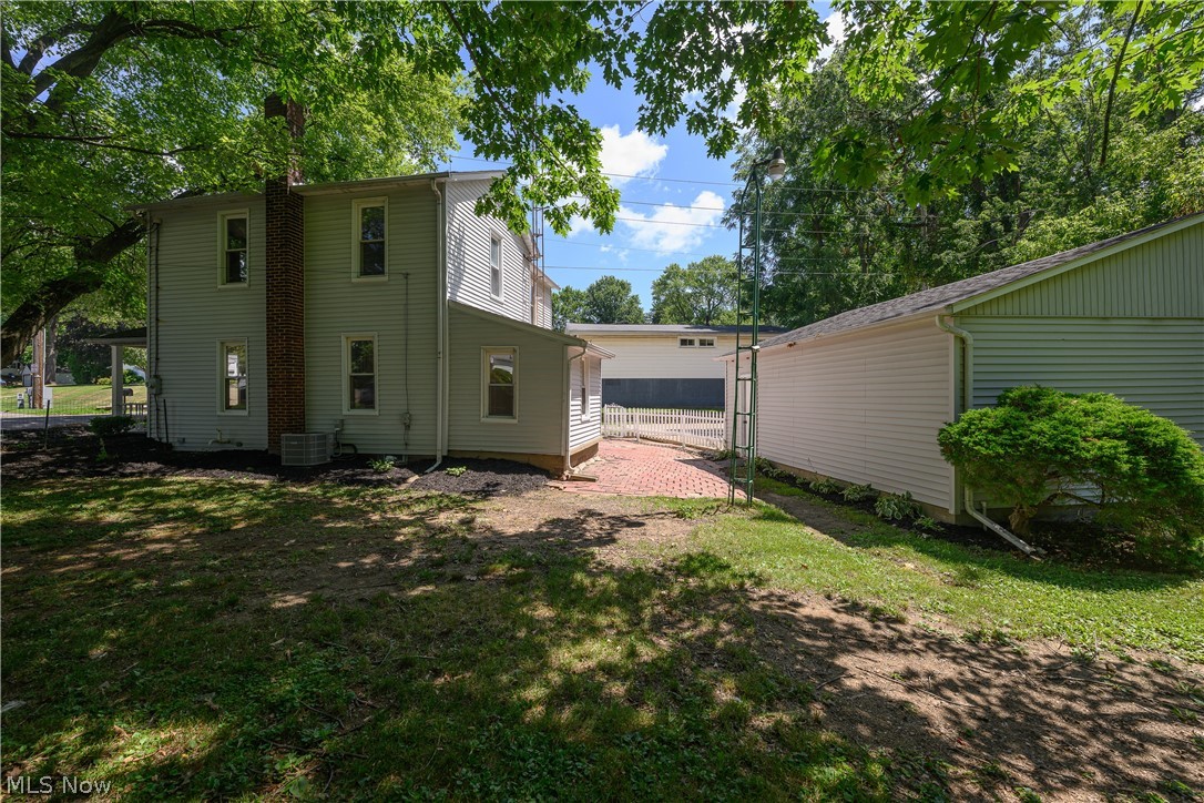 1718 Ferndale Road NW Canton OH 44709