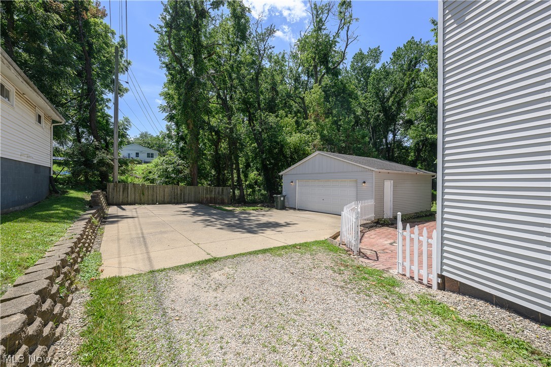 1718 Ferndale Road NW Canton OH 44709