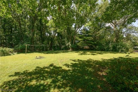 1718 Ferndale Road NW Canton OH 44709