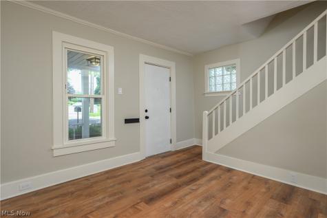 1718 Ferndale Road NW Canton OH 44709