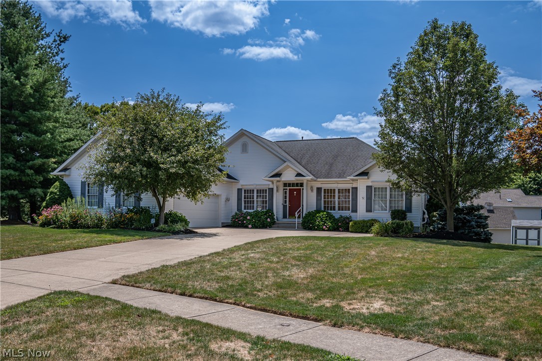 125 Pin Oak Trail Seville OH 44273