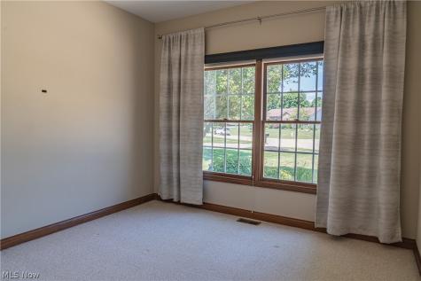 125 Pin Oak Trail Seville OH 44273