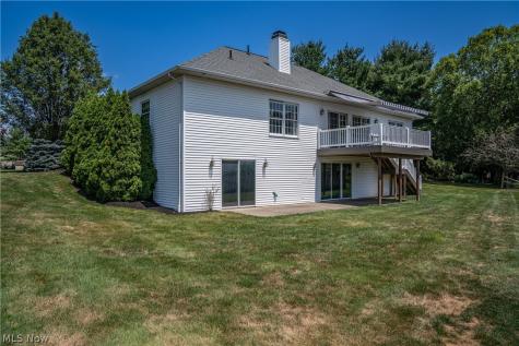 125 Pin Oak Trail Seville OH 44273