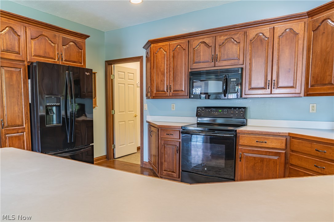 125 Pin Oak Trail Seville OH 44273