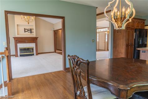 125 Pin Oak Trail Seville OH 44273