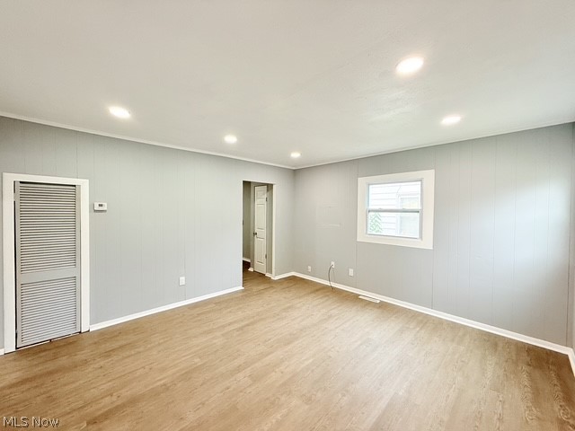 14208 Clifford Avenue Cleveland OH 44135
