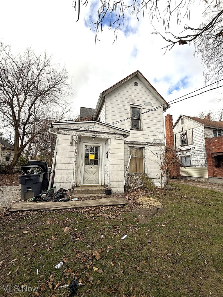 1021 N Mcdonel Street Lima OH 45801