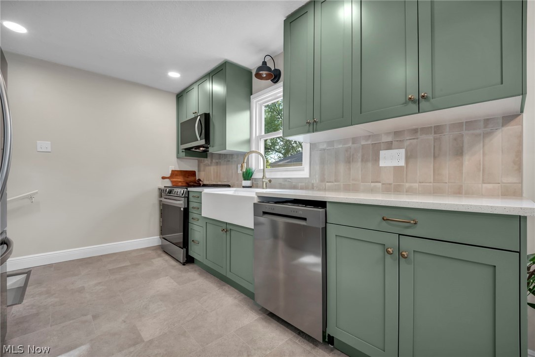 2721 E River Road Newton Falls OH 44444