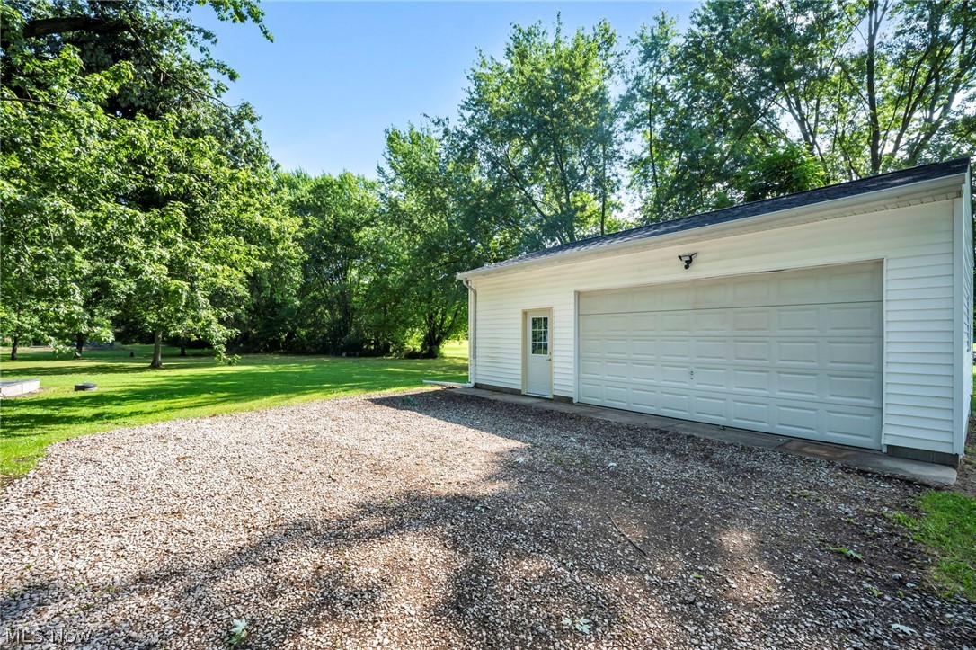 2721 E River Road Newton Falls OH 44444
