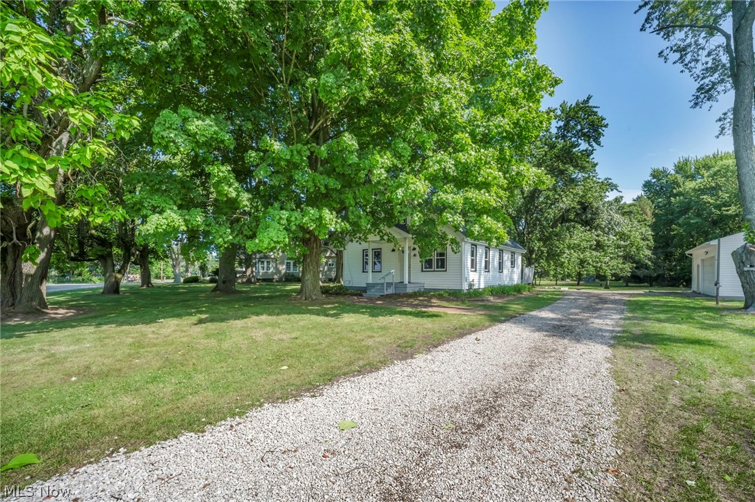 2721 E River Road Newton Falls OH 44444