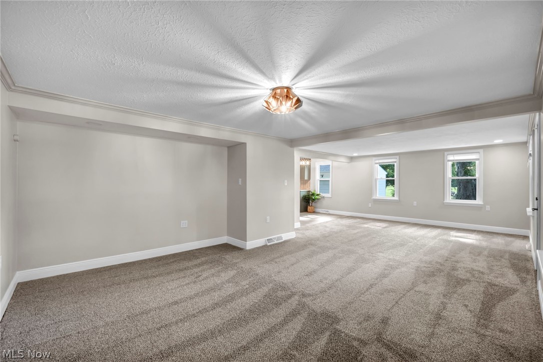 2721 E River Road Newton Falls OH 44444