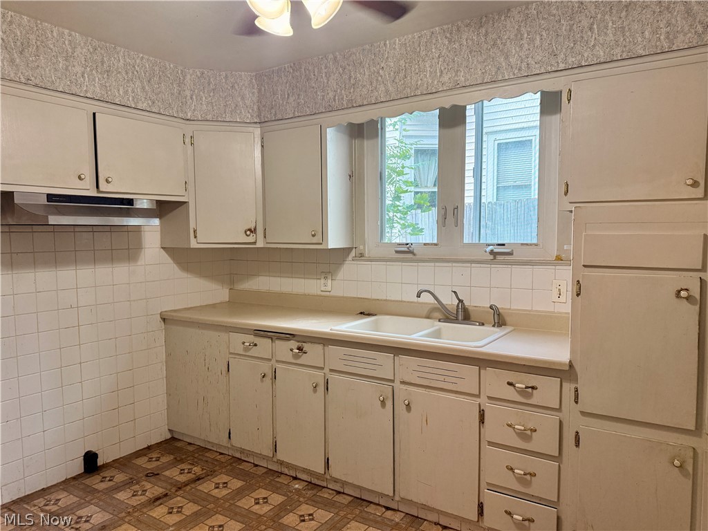 1155 W 6th Street Lorain OH 44052