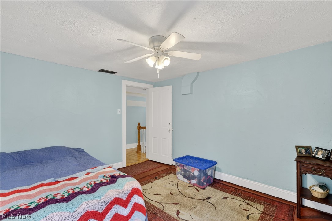 104 Court Street Canfield OH 44406