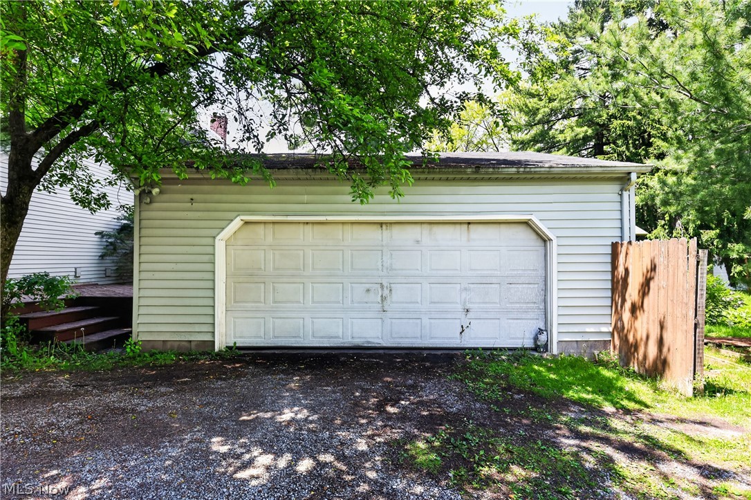 104 Court Street Canfield OH 44406