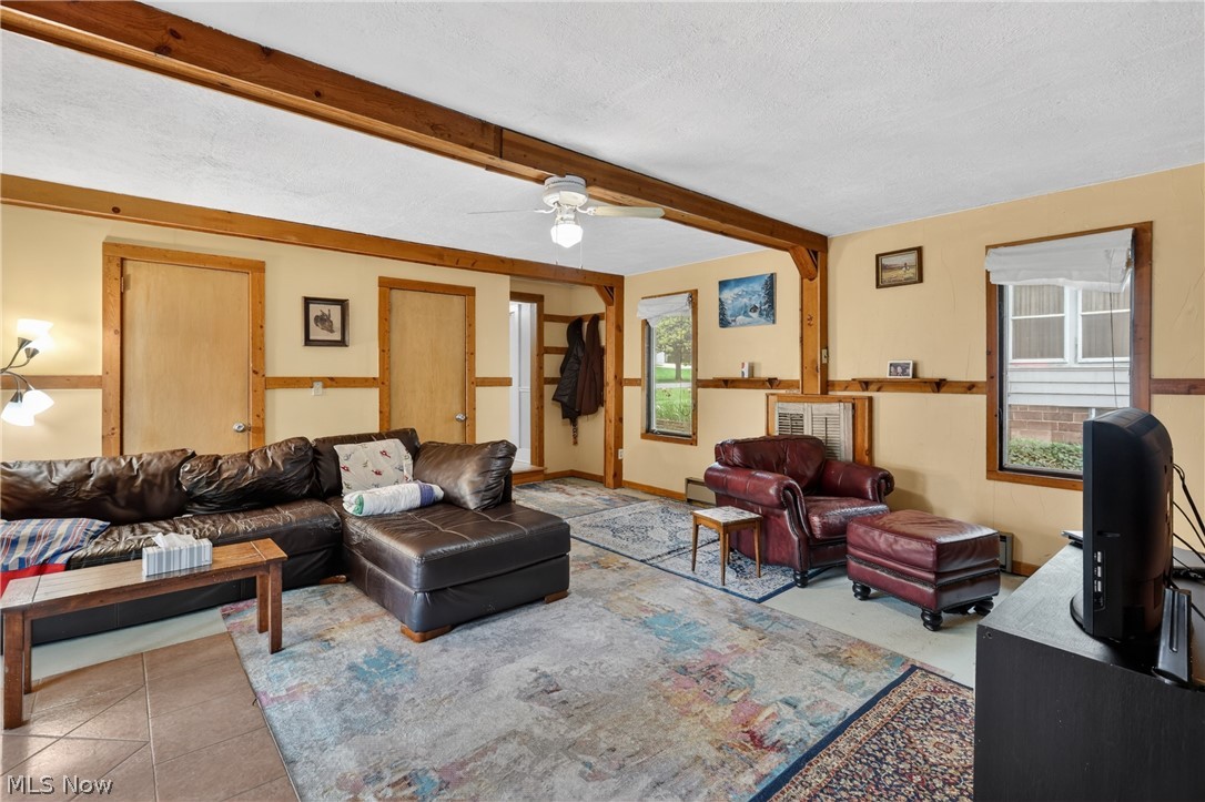 104 Court Street Canfield OH 44406