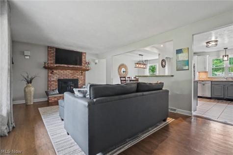 4502 Country Club Lane Stow OH 44224