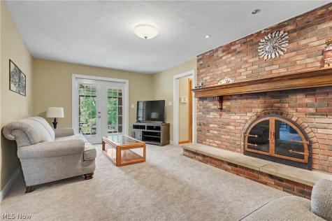 4502 Country Club Lane Stow OH 44224