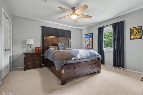 4502 Country Club Lane Stow OH 44224