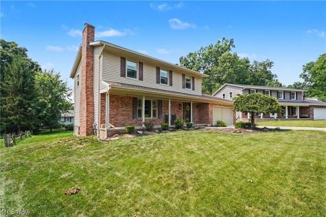 4502 Country Club Lane Stow OH 44224