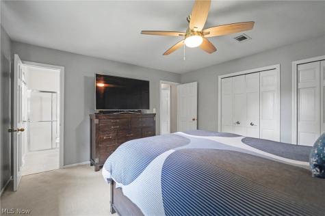 4502 Country Club Lane Stow OH 44224