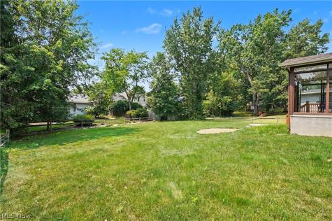 4502 Country Club Lane Stow OH 44224